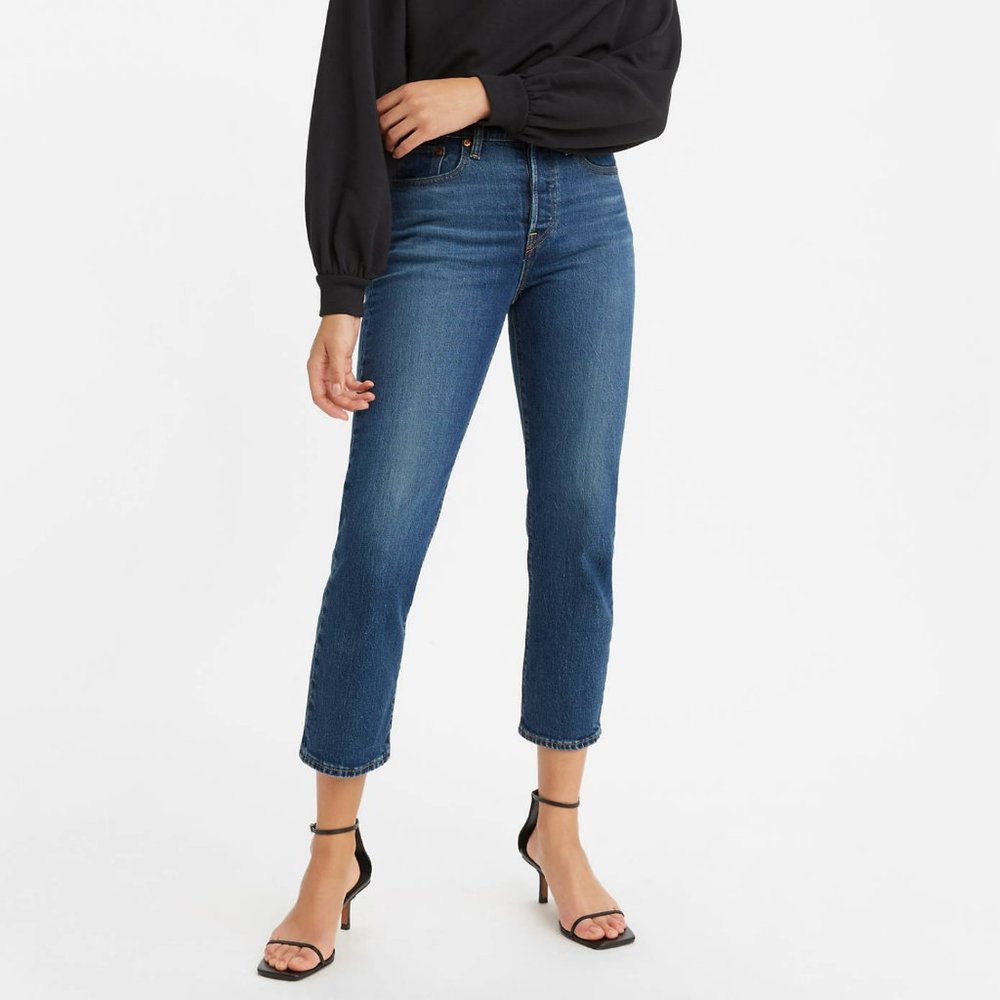 NWT Levi's wedgie Straight Jeans
